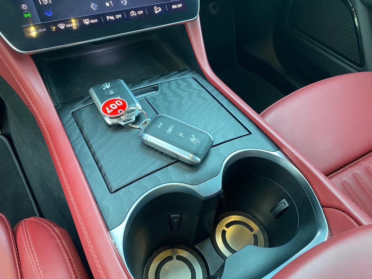 Maserati Grecale MHEV 300 CV AWD GT