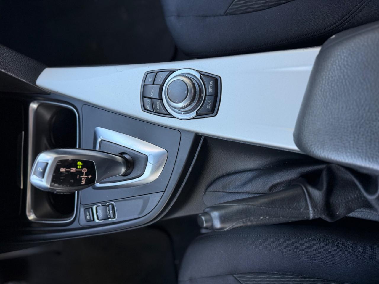 Bmw 320d Touring Business Advantage automatica