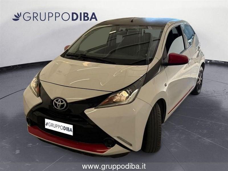 Toyota Aygo II 2014 5p 1.0 x-wave m-mt