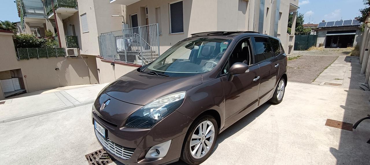Renault Scenic Scénic 1.4 TCe Luxe 7 POSTI BENZINA 158 MILA KM!!!