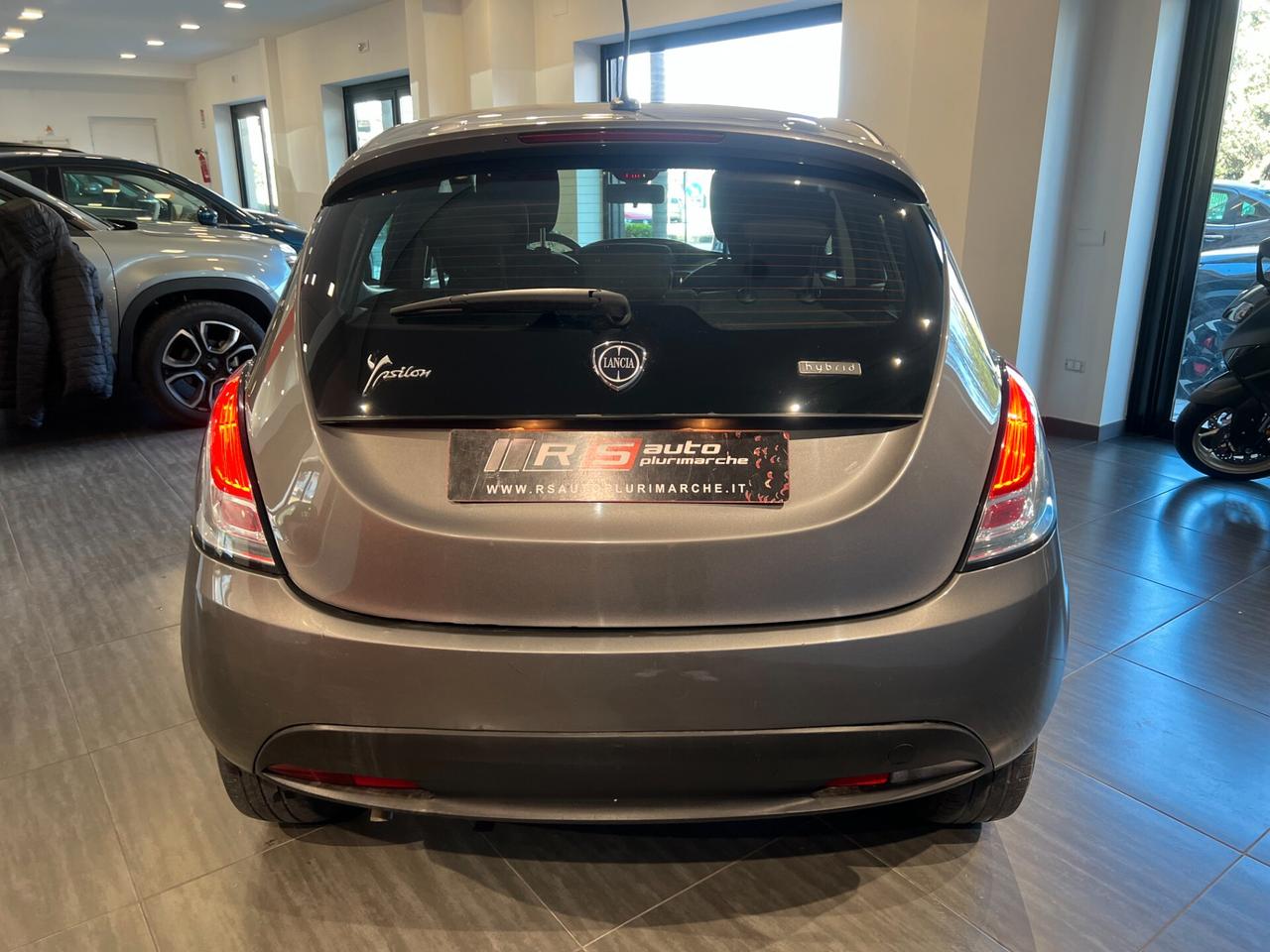 Lancia Ypsilon 1.0 FireFly 5 porte S&S Hybrid