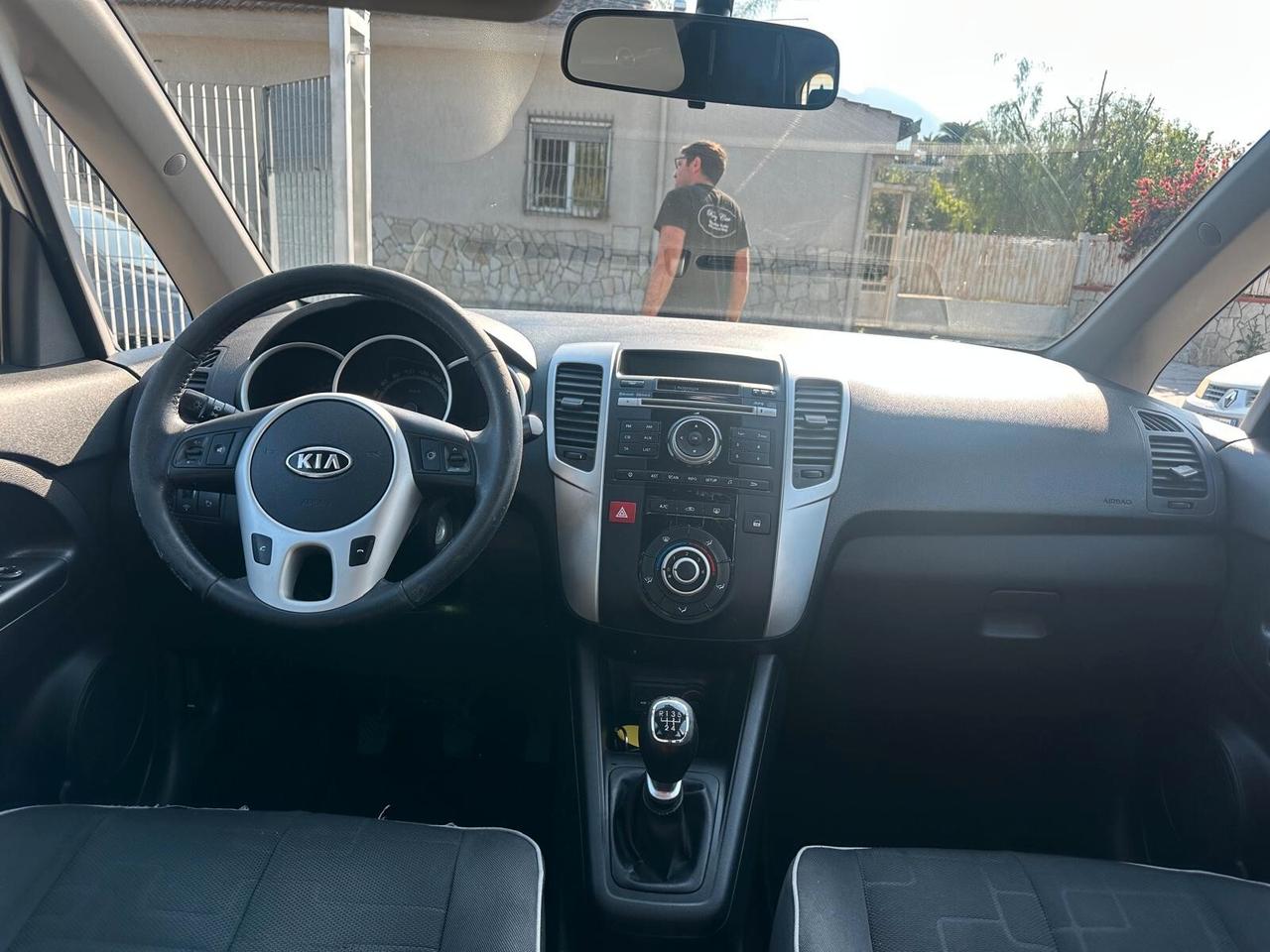 Kia Venga 1.4 CVVT EX ISG-08/2011