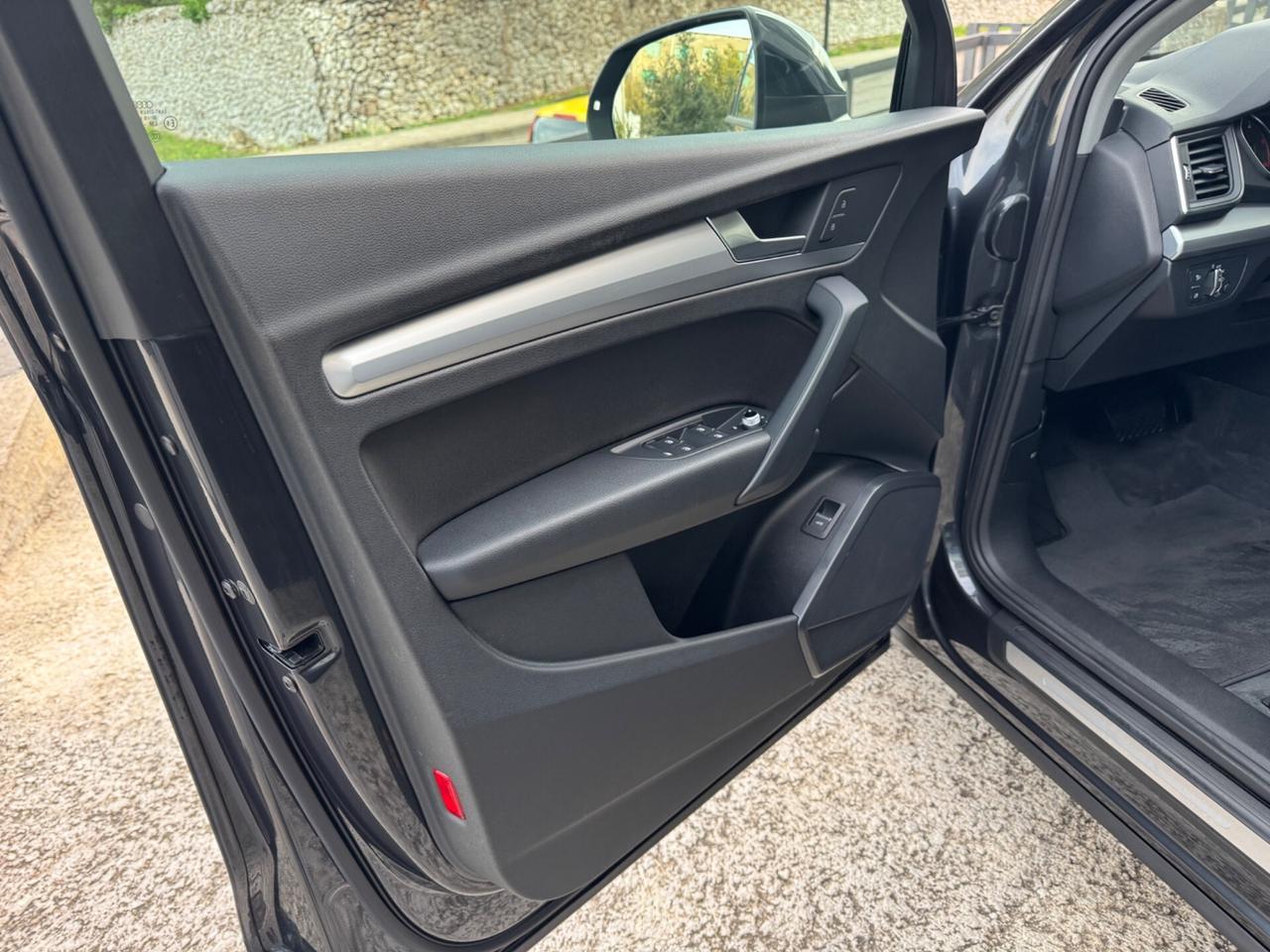 Audi Q5 2.0 TDI 204cv - NEW MODEL - 2021