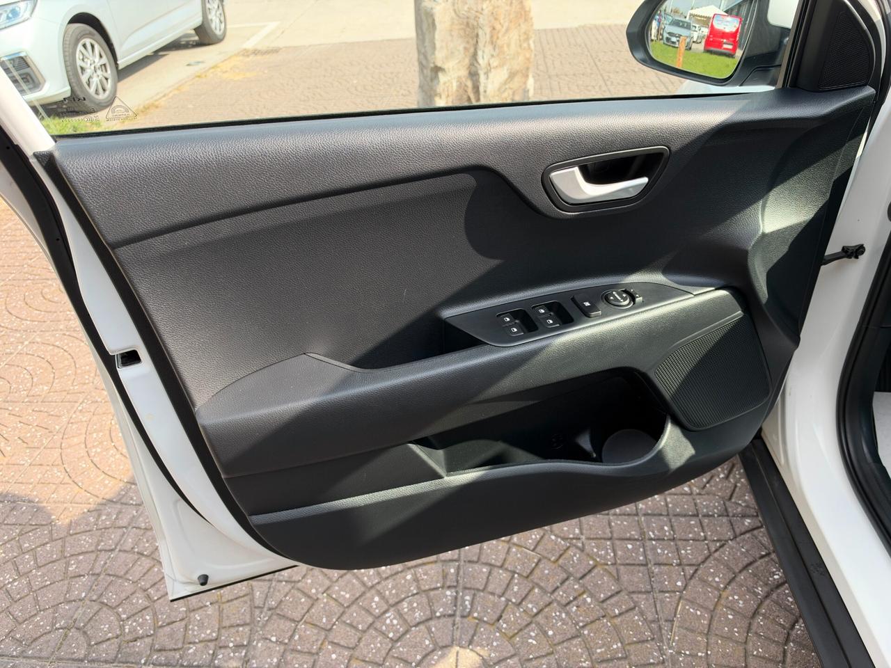 Kia Stonic 1.2 DPI Urban Special Edition GARANZIA UFFICIALE 2030