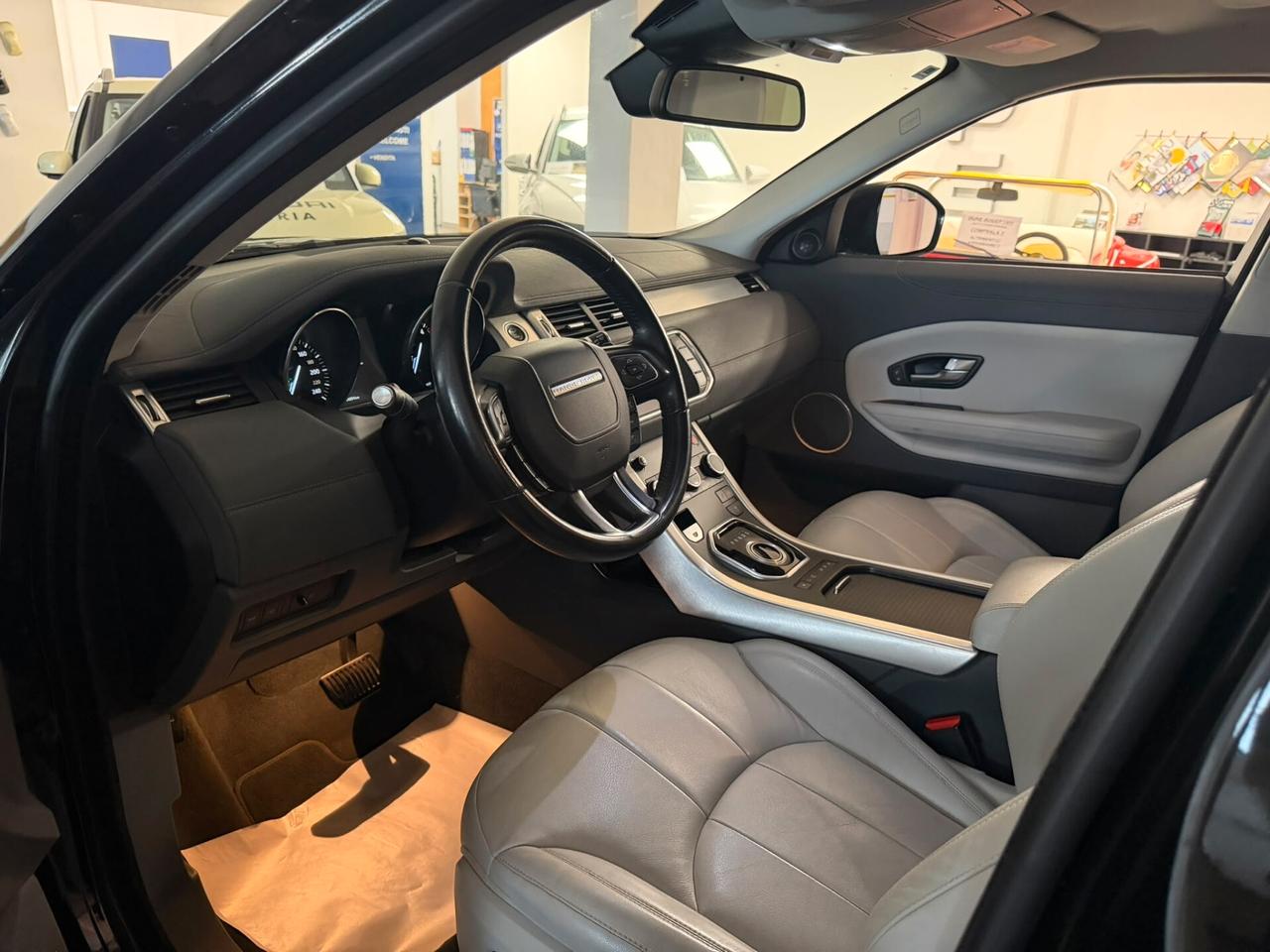 Land Rover Range Evoque 2.0 TD4 150 CV 5p. Business Edition SE