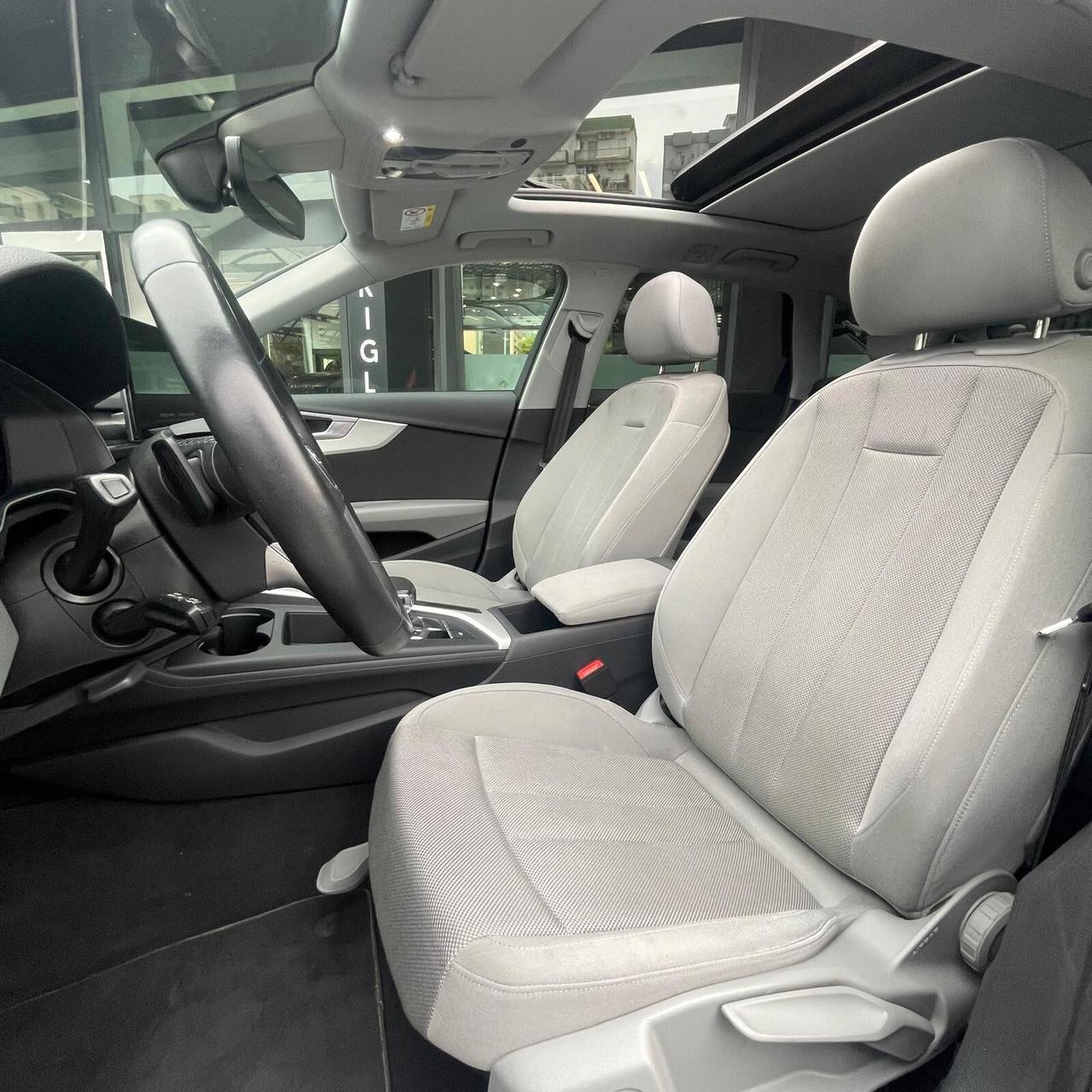 Audi A4 Avant 30 TDI/136 CV S tronic line edition