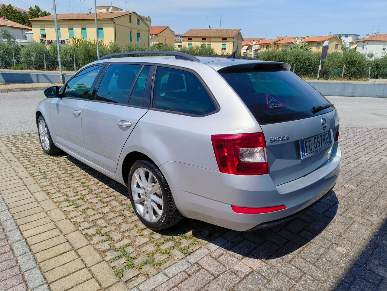 Skoda Octavia 1.4 TSI Wagon Ambition G-Tec