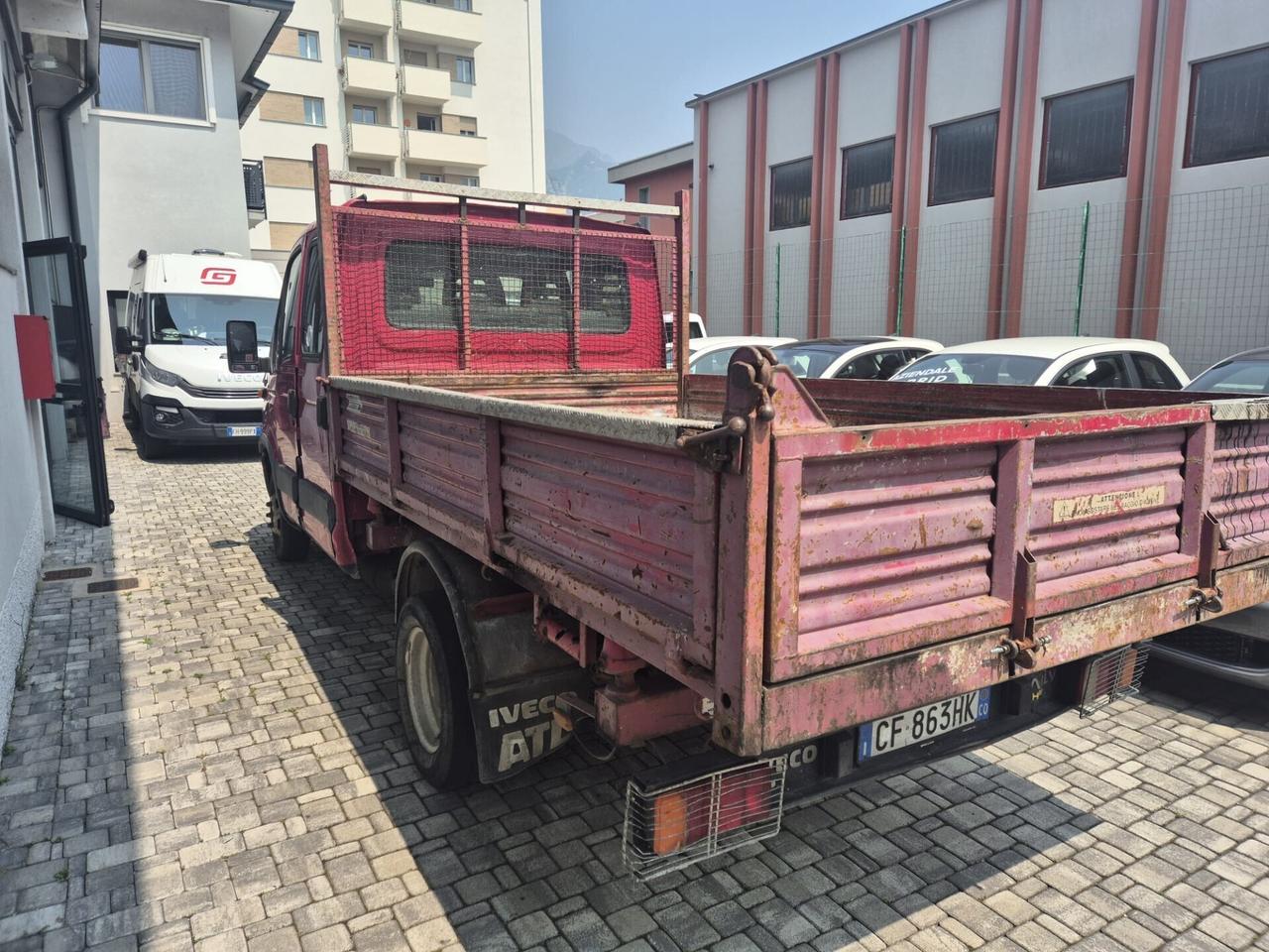Iveco Daily RIBALTABILE TRILATERALE - CABINA DOPPI