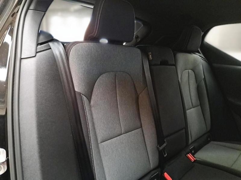 VOLVO XC40 T5 RECHARGE PLUG-IN AUTO PLUS BRIGHT SUV