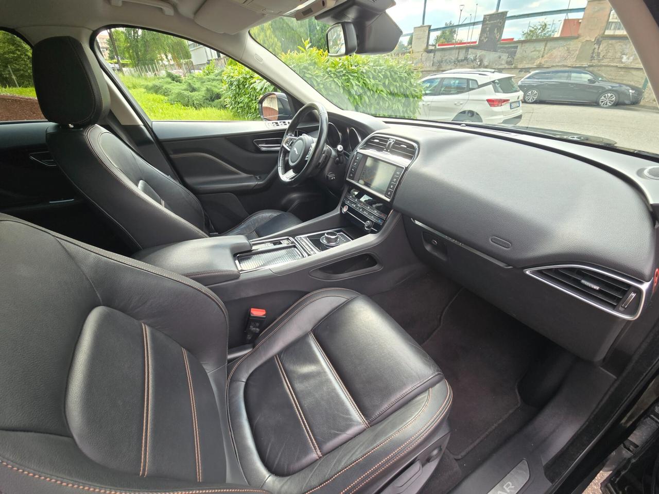 JAGUAR F-Pace Prestige AWD 2.0d 180cv Automatica