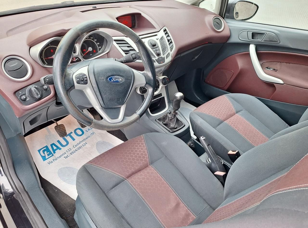 Ford Fiesta 1.4 TDCi 68CV 3 porte Titanium