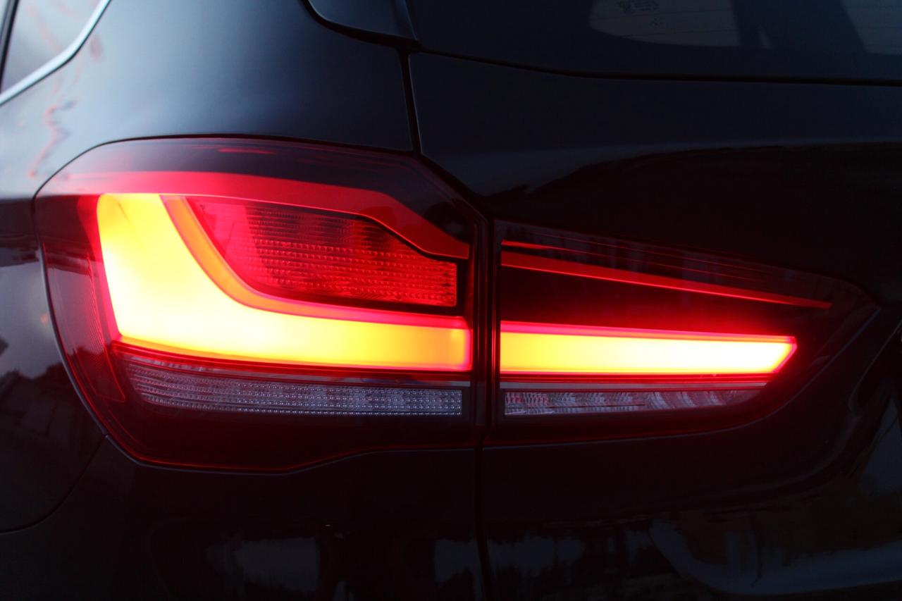 BMW X1 sDrive18d xLine *PELLE *LUCI AMBIENTE