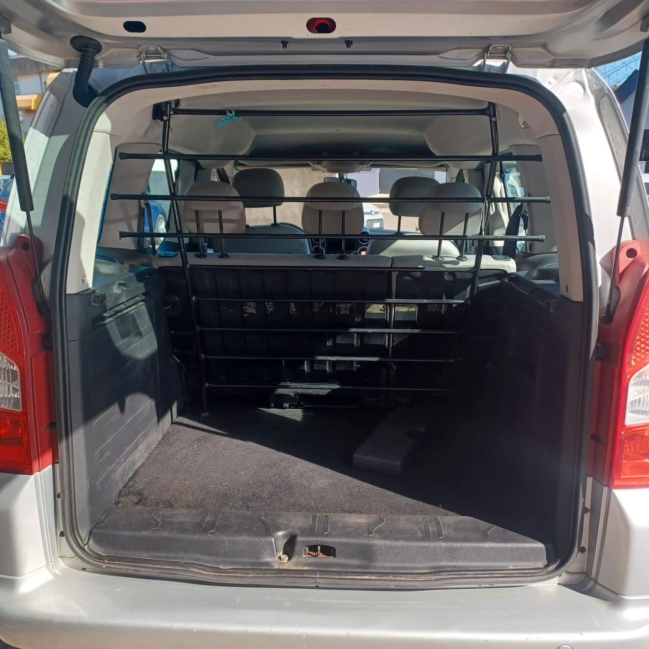 OTTIMO BERLINO 1.6 TDI DISTRIBUZIONE FATTA