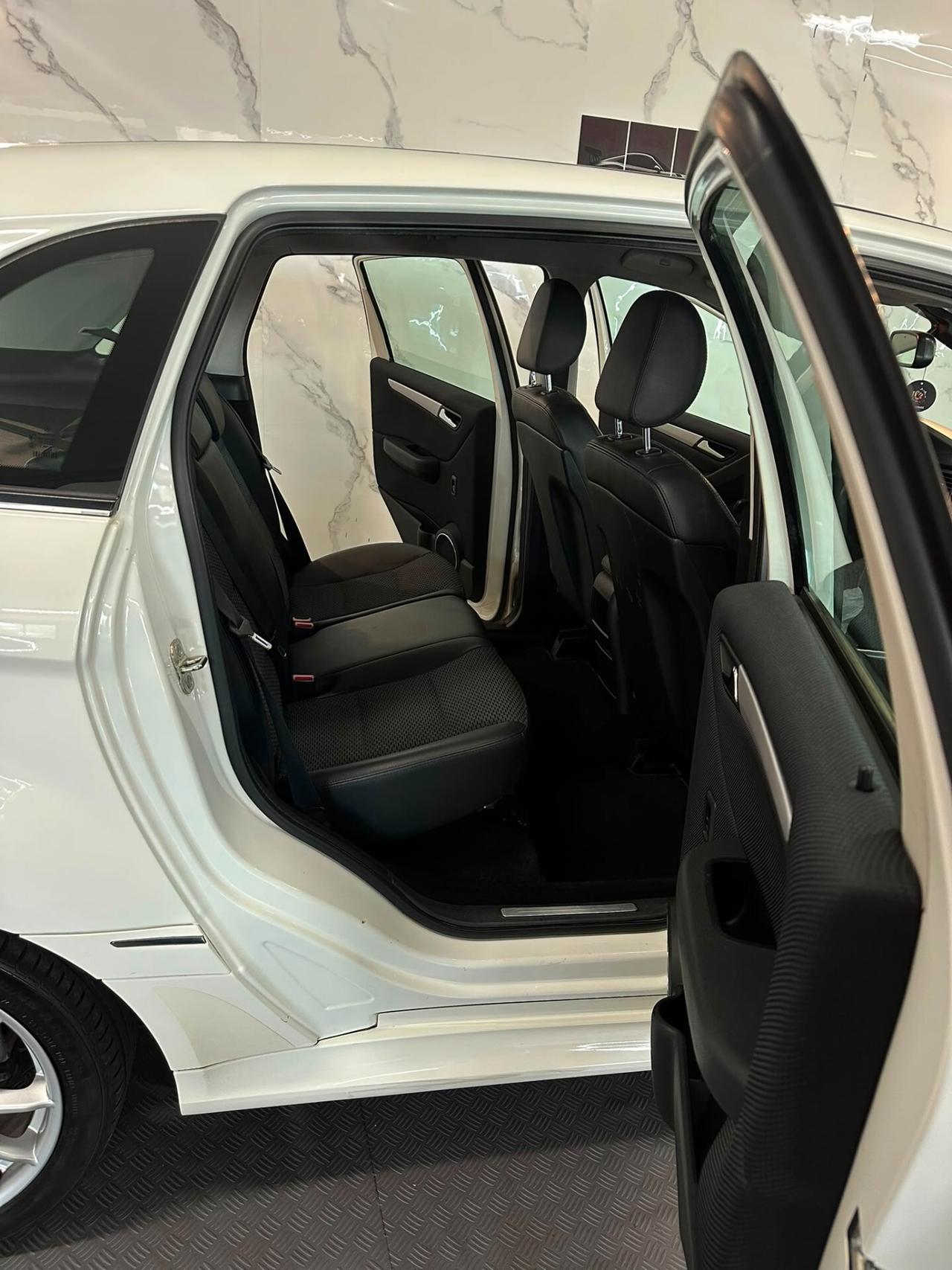 Mercedes-benz B 180 CDI Premium
