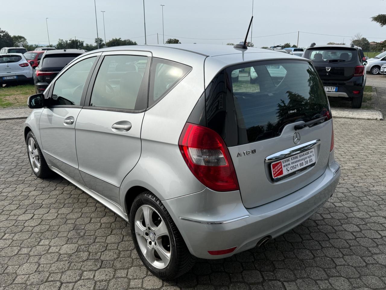Mercedes-benz A 180 BlueEFFICIENCY Avantgarde