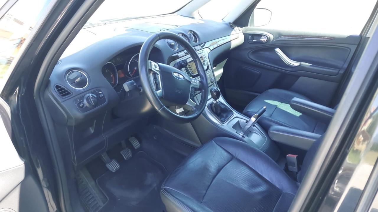 Ford Galaxy 2.0 TDCi 140 CV Ghia 7 mosti motoristicamente perfetta