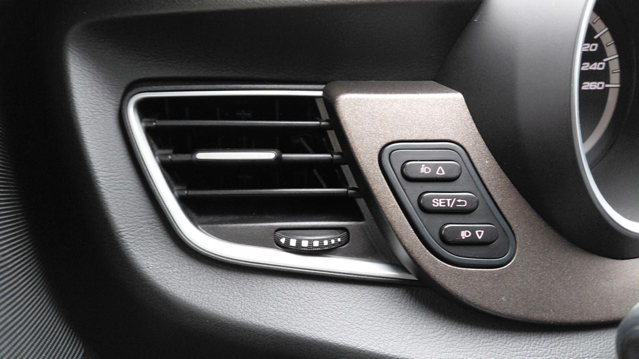 Alfa Romeo Giulietta 1.6 JTDm-2 105 CV Exclusive