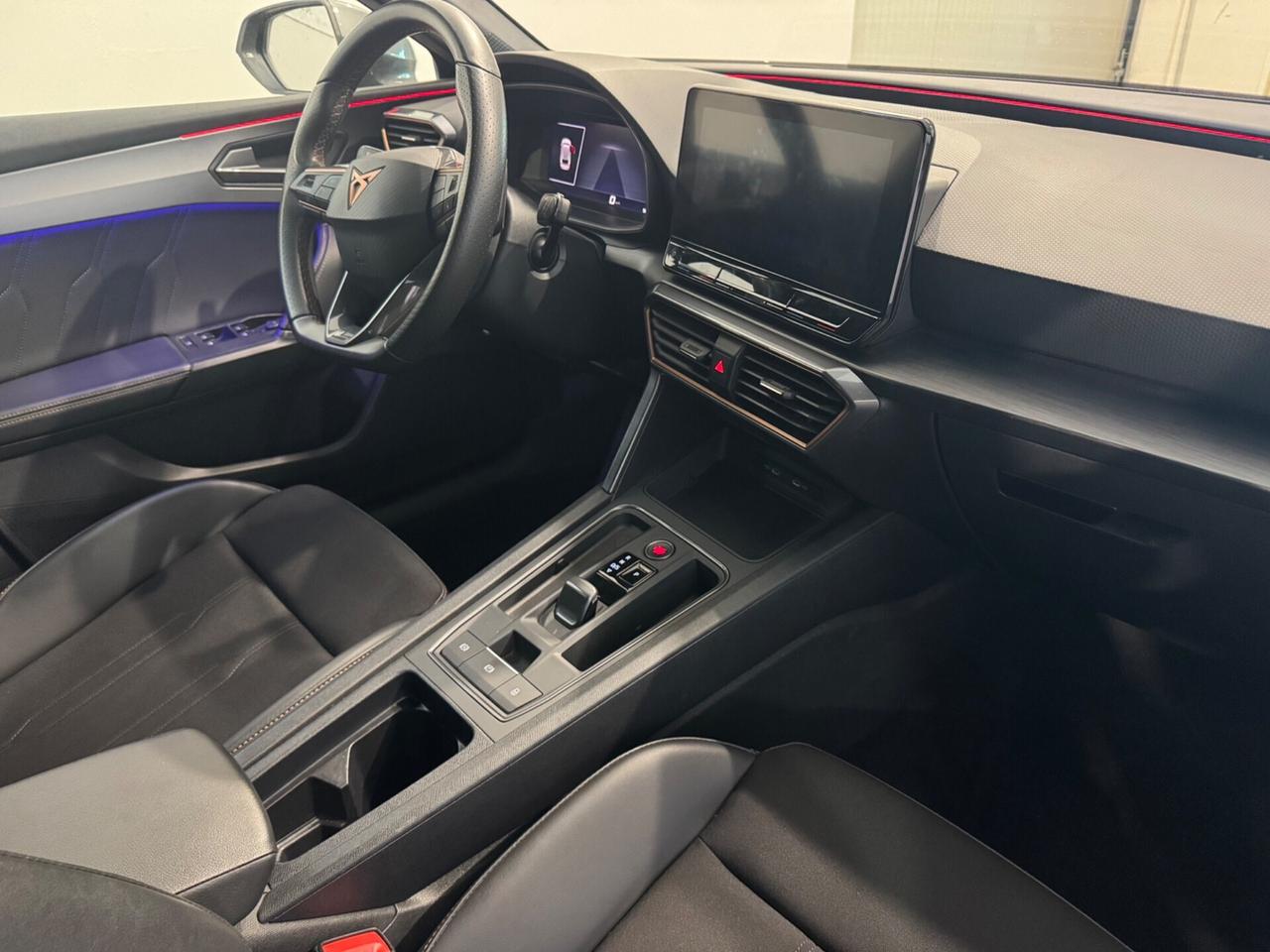 Cupra Leon Sportstourer 1.5 Hybrid 150CV DSG
