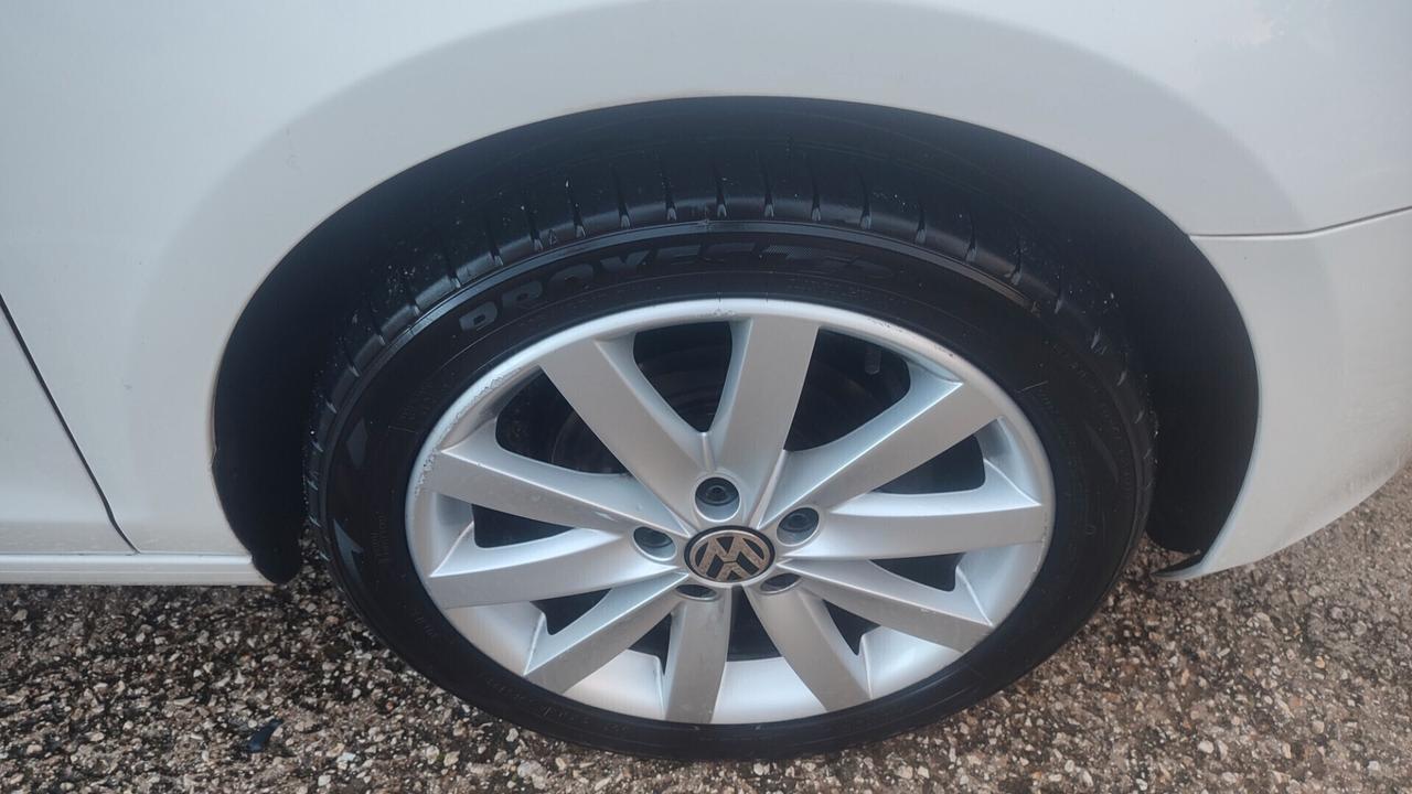 Volkswagen Golf 1.6 TDI DPF 5p. Highline