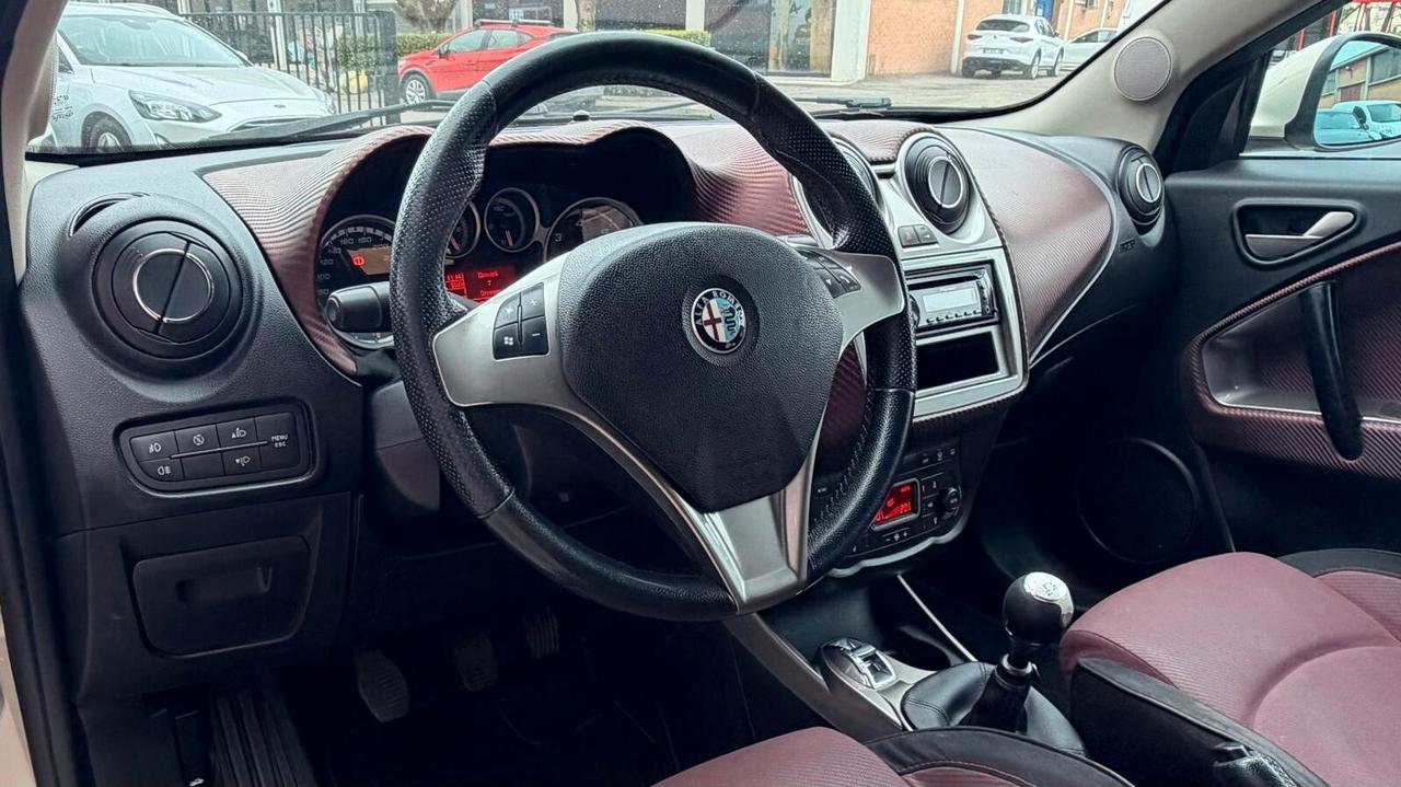 Alfa Romeo MiTo 1.3 JTDm-2 95 CV S&S BlackLine Collection SS