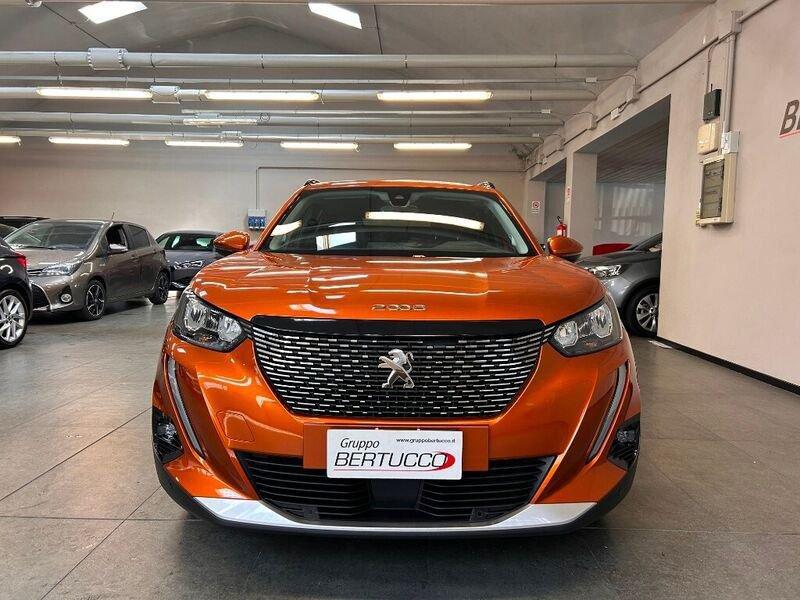 Peugeot 2008 PureTech 130 S&S Allure Navi Pack