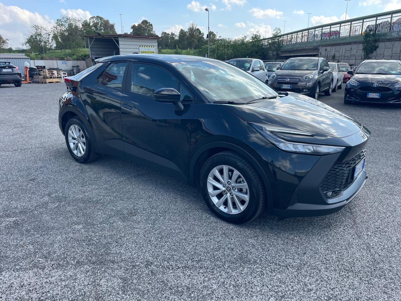 Toyota C-HR 1.8 HV ACTIVE SOLO 12 MILA KM !!