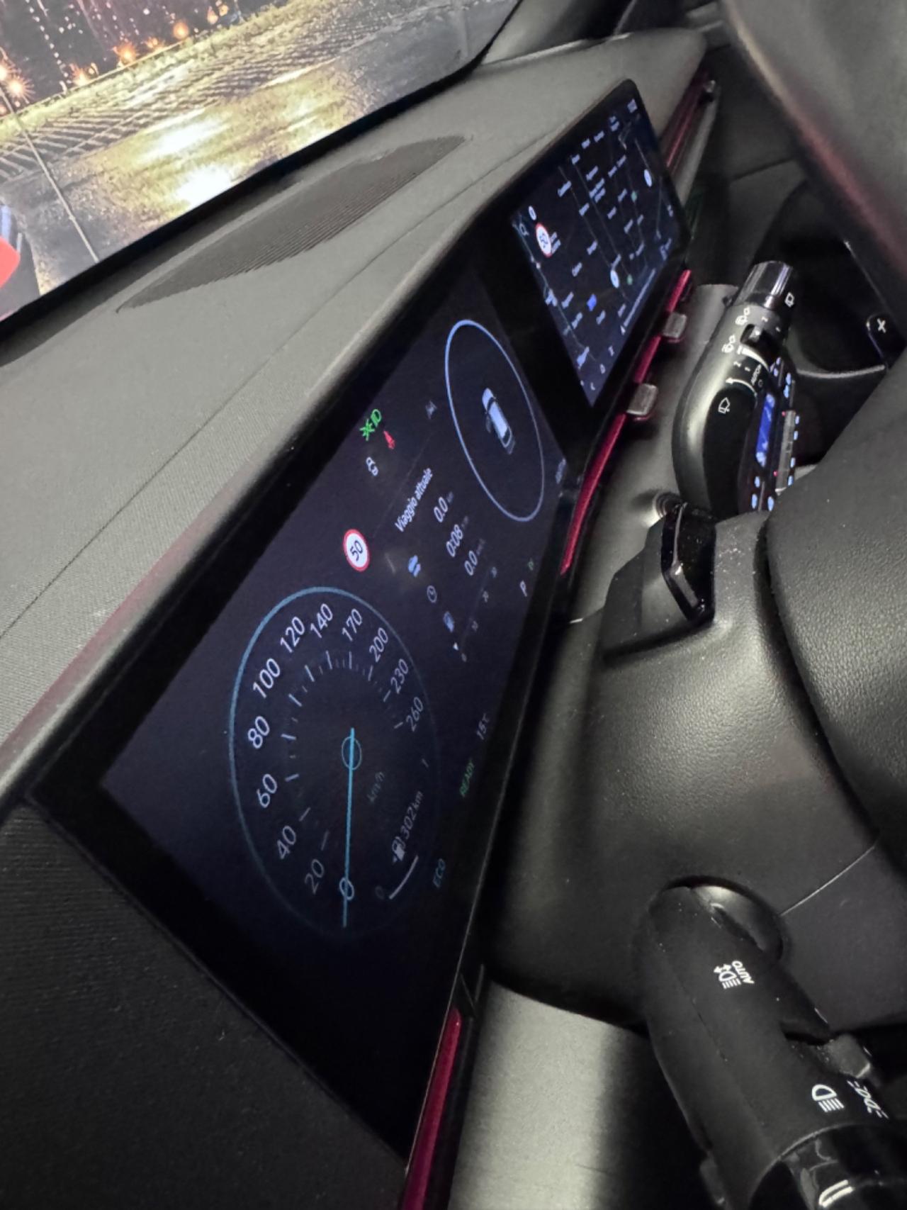 HYUNDAI KONA 2023 GANCIO TRAINO GARANZIA CASA MADRE OK PERMUTE FINANZIABILE