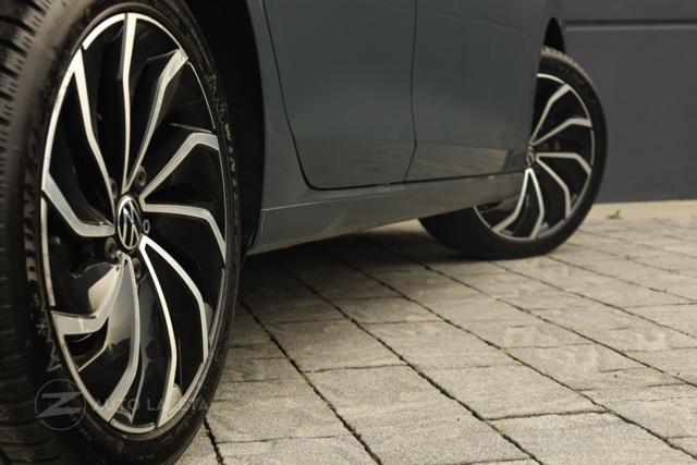 VOLKSWAGEN Golf 1.0 eTSI EVO DSG Life