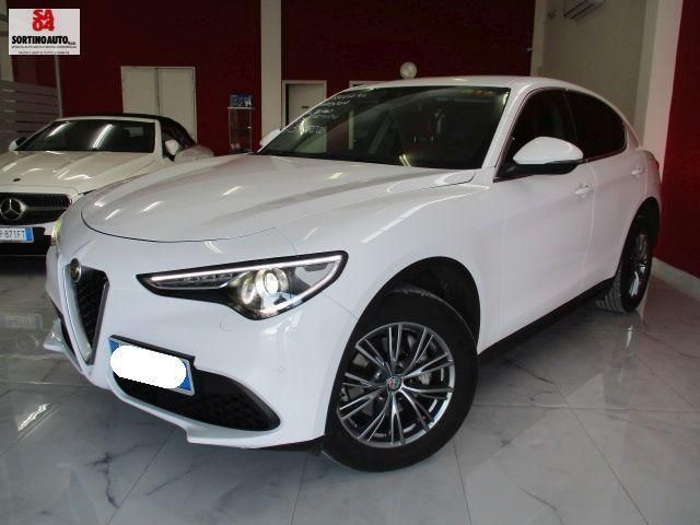 A.R. Stelvio 2.2 T.diesel 210cv AT8 Q4 Exec.-10/2018