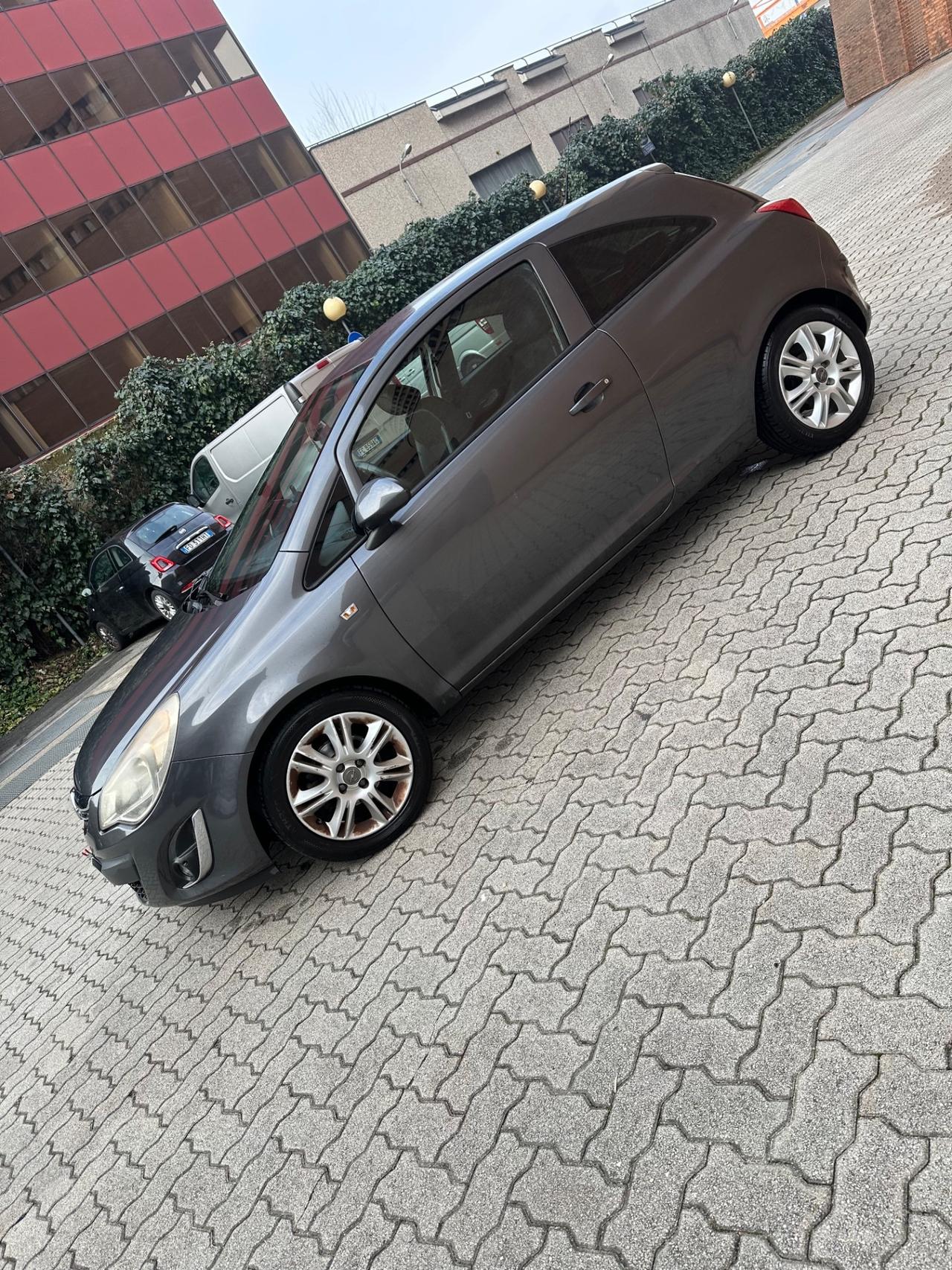 Opel Corsa 1.2 85CV 3 porte GPL-TECH Elective