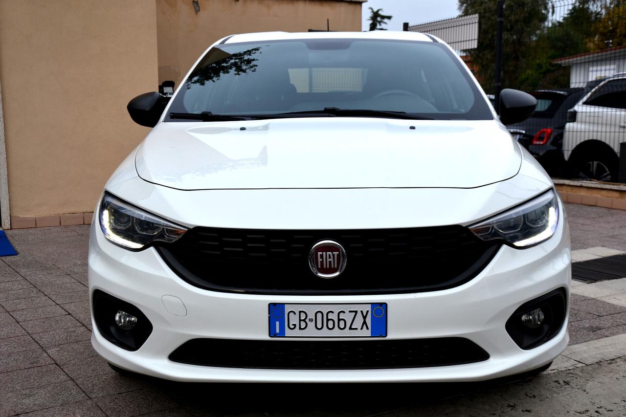 Fiat Tipo 1.3 MJT 95CV STREET NAVI+PDC+CRUISE+TEL+PACK BLACK
