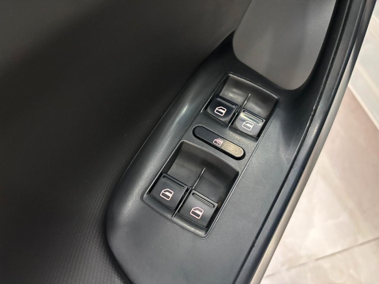 Seat Ibiza 1.2 TDI 75CV **solo 119.000 KM **