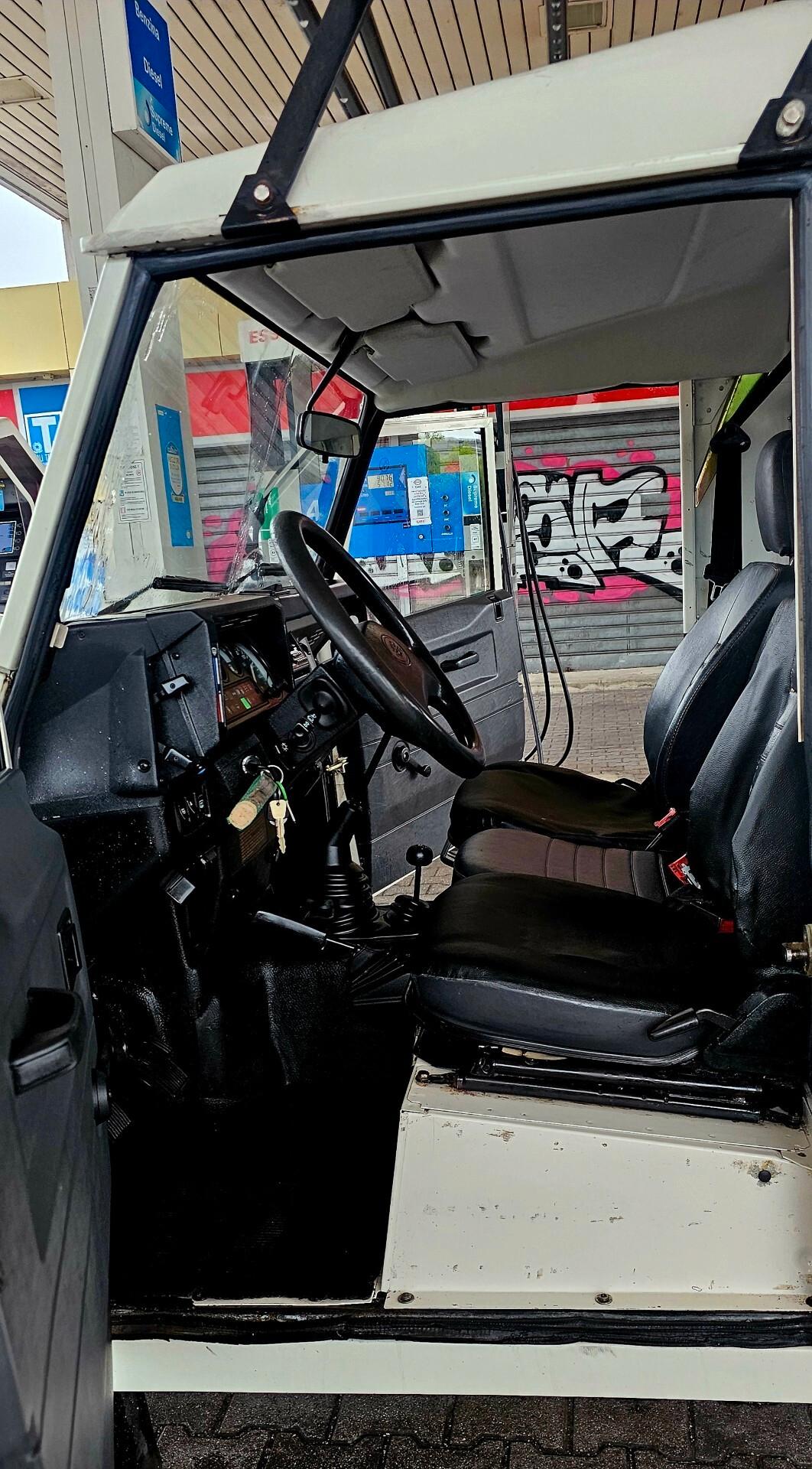 Land Rover Defender 90 2.5 Tdi Hard-top