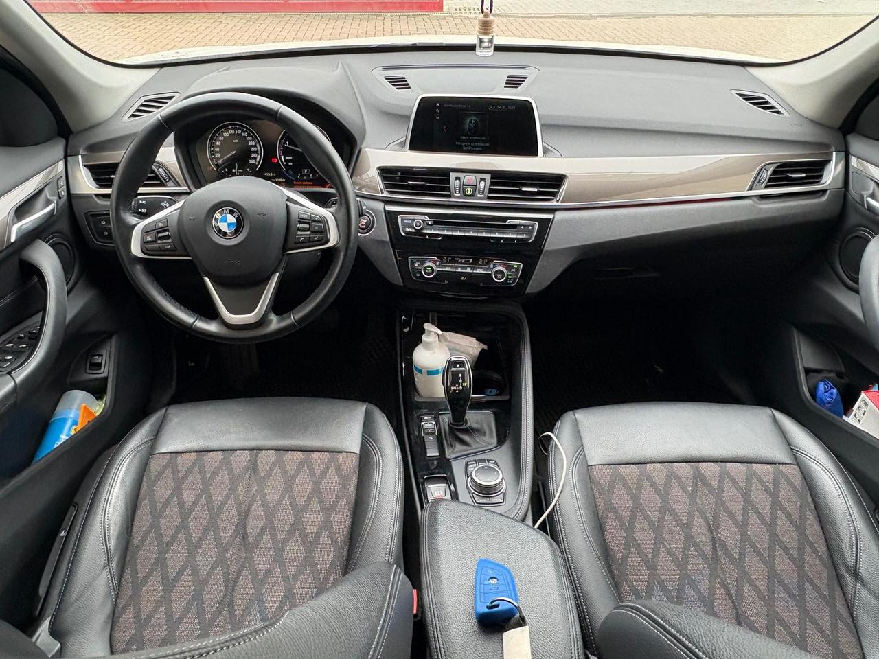 Bmw X1 xLine 18 d #9568
