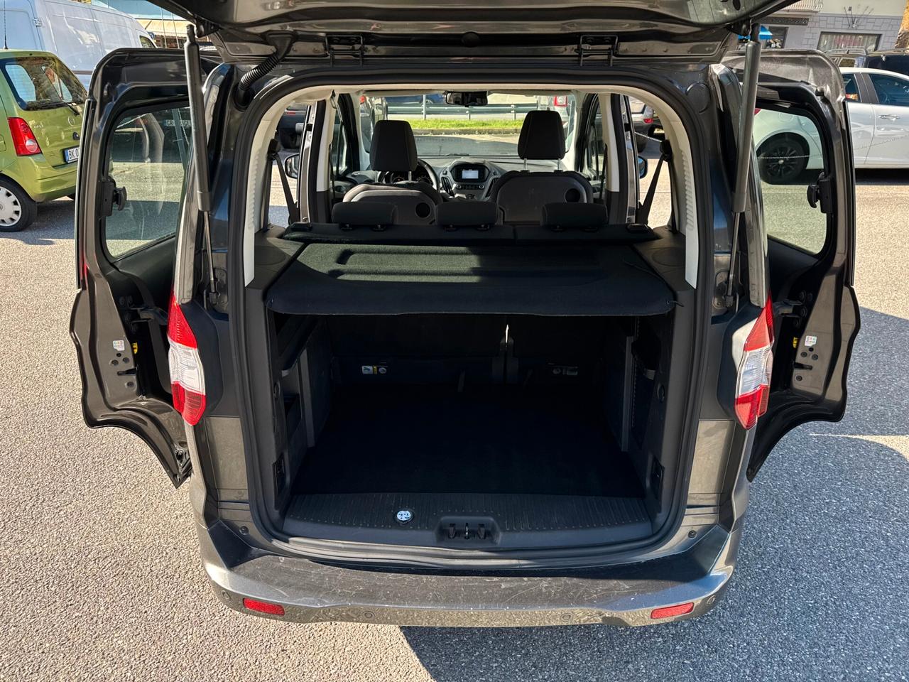 FORD TOURNEO COURIER 1.5cc 75CV TD