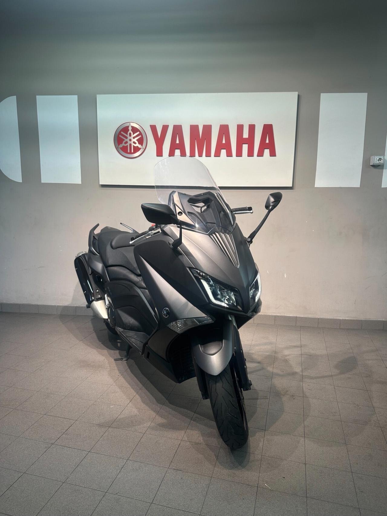Yamaha TMAX 530
