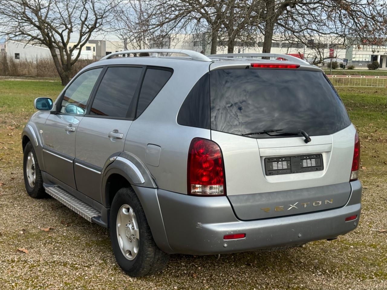 Ssangyong REXTON 2.7 XDi 165cv 7 Posti Per export Demolito