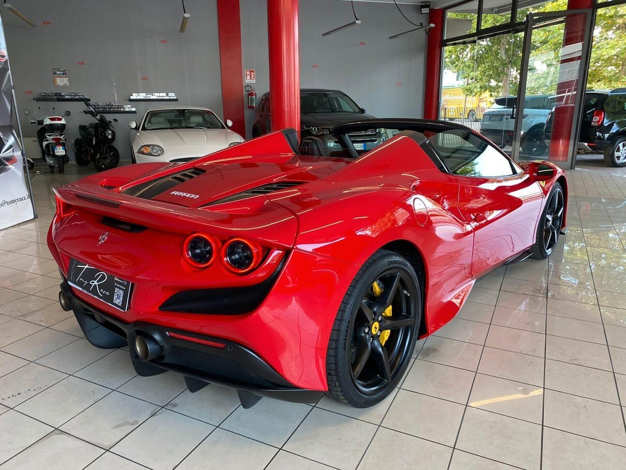 Ferrari F8 Spider Ufficiale V8 3.9 720cv