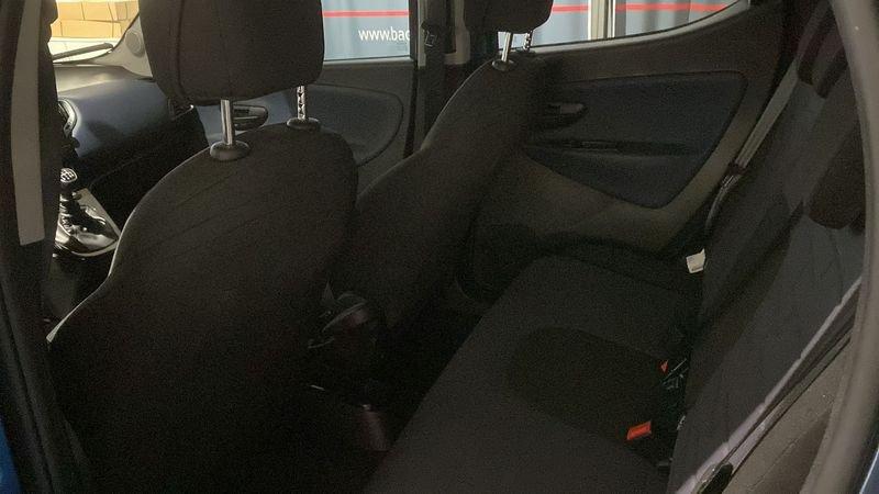 Lancia Ypsilon Ypsilon 1.0 FireFly 5 porte S&S Hybrid Platino