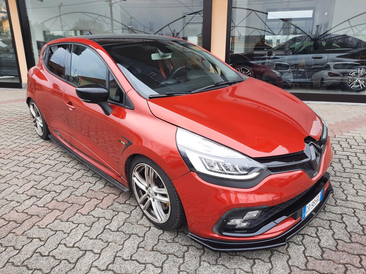 Renault Clio RS DOPPIO TRENO DI GOMME E CERCHI DA 18" 17" SENS PARK DOPPI RETROCAMERA VETRI SCURI CONTO VENDITA