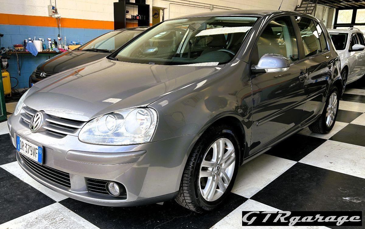 VOLKSWAGEN - Golf - 1.6 5p. United