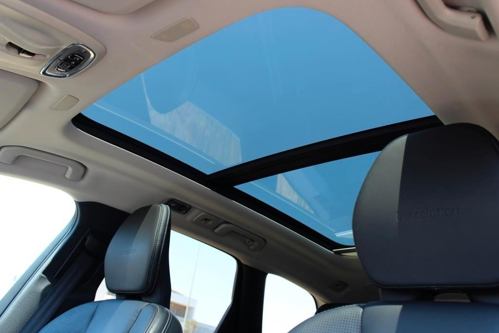 VOLVO XC60 2.0 D4 Inscription *Tetto *Luci Ambiente