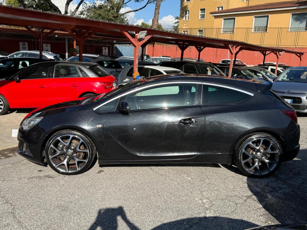 Astra GTC 2.0 Turbo 280CV -OPC-unipro-rate