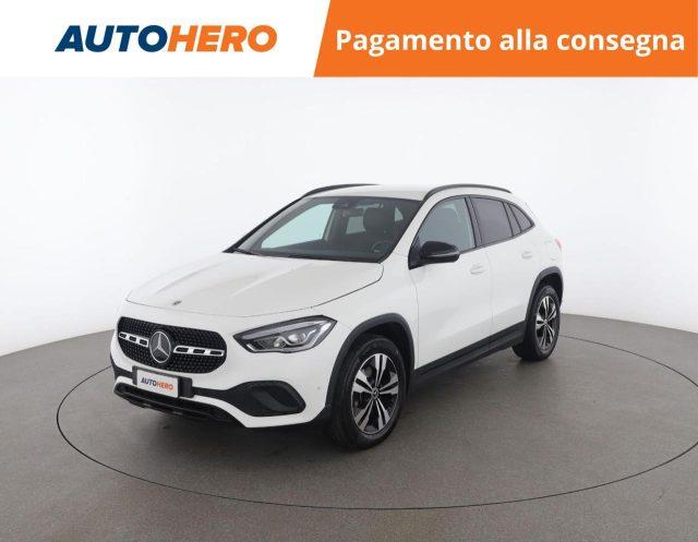 MERCEDES-BENZ GLA 200 d Automatic Sport