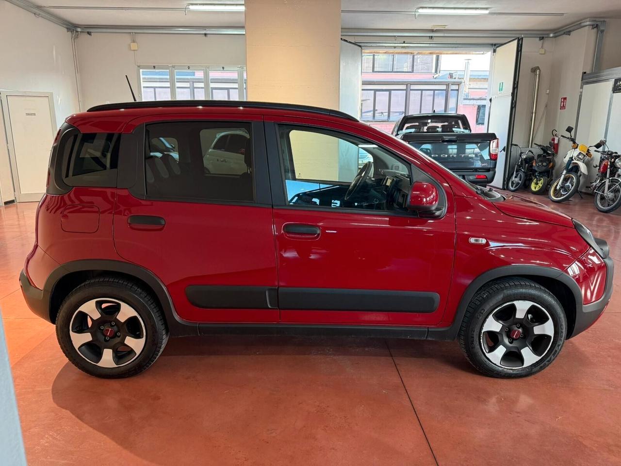 Fiat Panda 1.0 FireFly S&S Hybrid Pandina