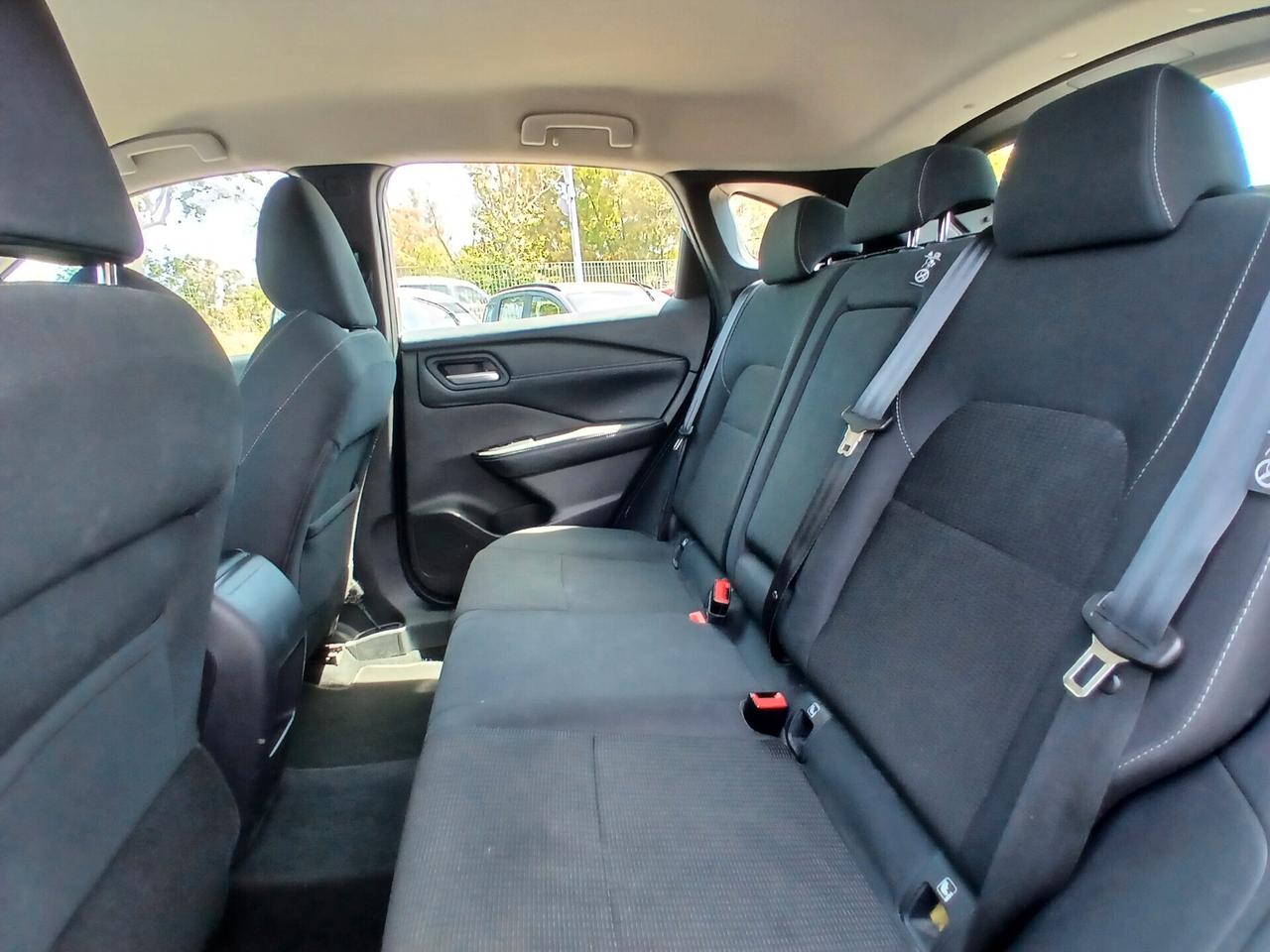 Nissan Qashqai MHEV 140 CV Business