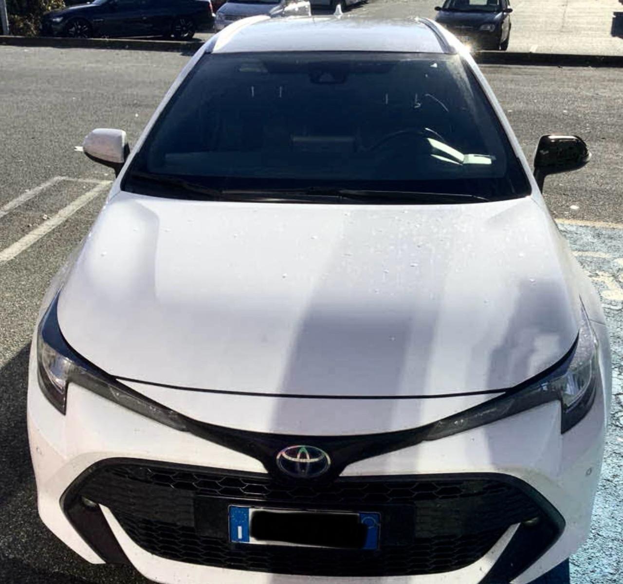 Toyota Corolla Touring Sports 1.8 Hybrid Business Tech