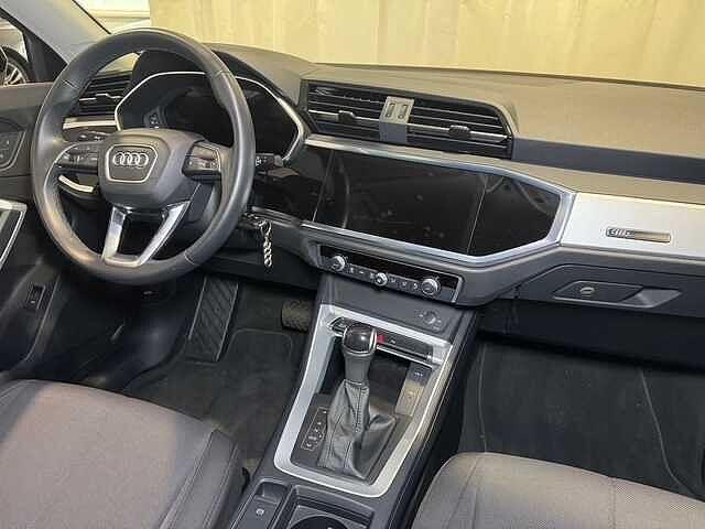Audi Q3 SPB 35 TFSI S tronic Business Plus