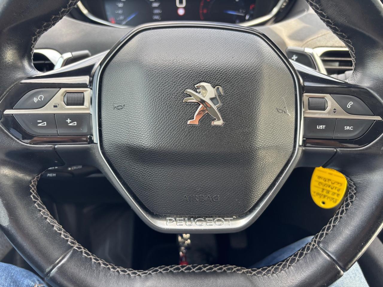 PEUGEOT 3008 1.6 HDI 120CV AUTOMATICA