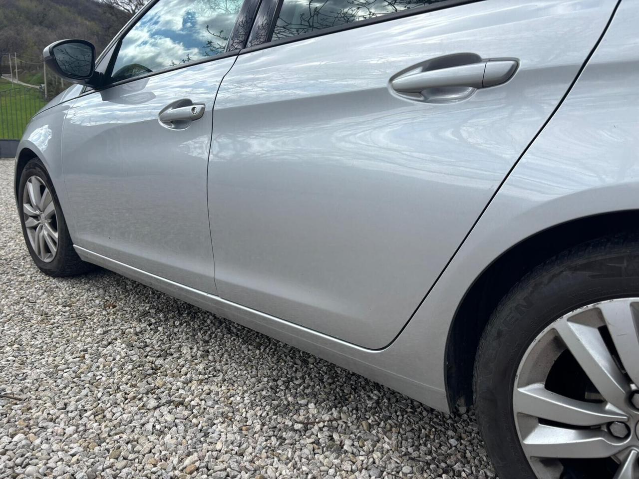 Peugeot 308 1.6 e-HDi 115 CV Stop&Start Business 2015..